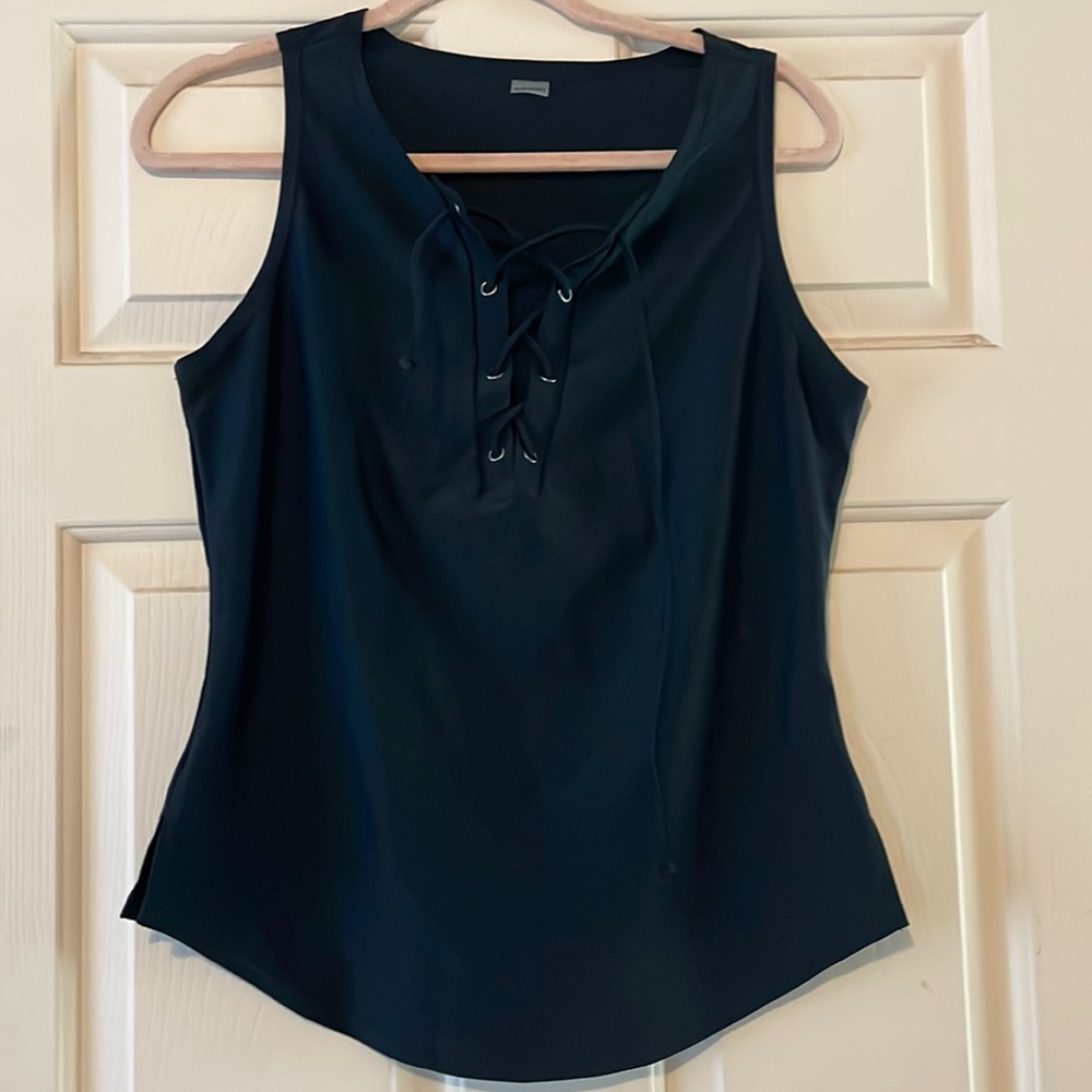 Old Navy Lace up Rashguard swim top